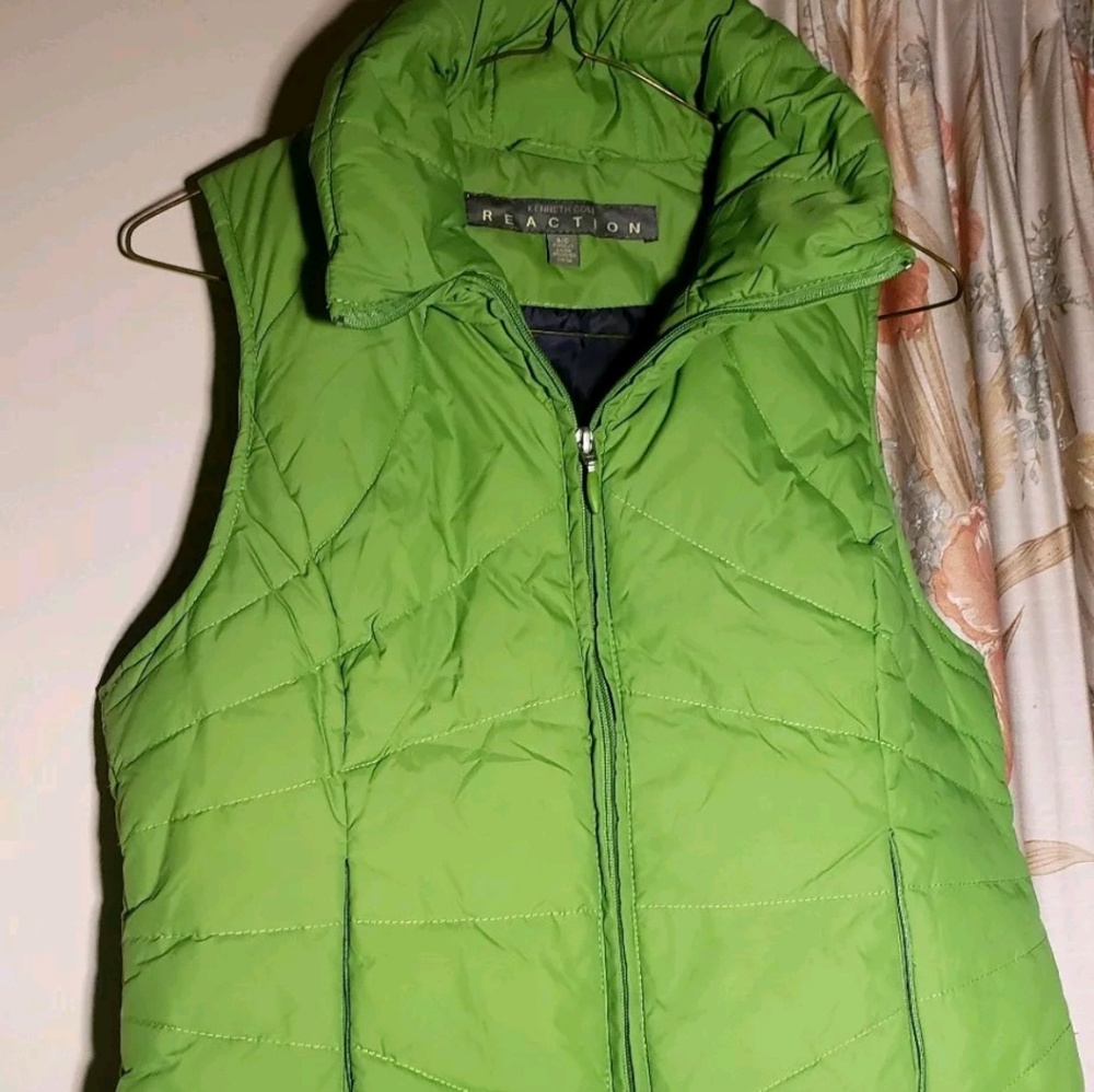 KENNETH COLE REACTION ZIP UP PUFFER VEST SIZE S